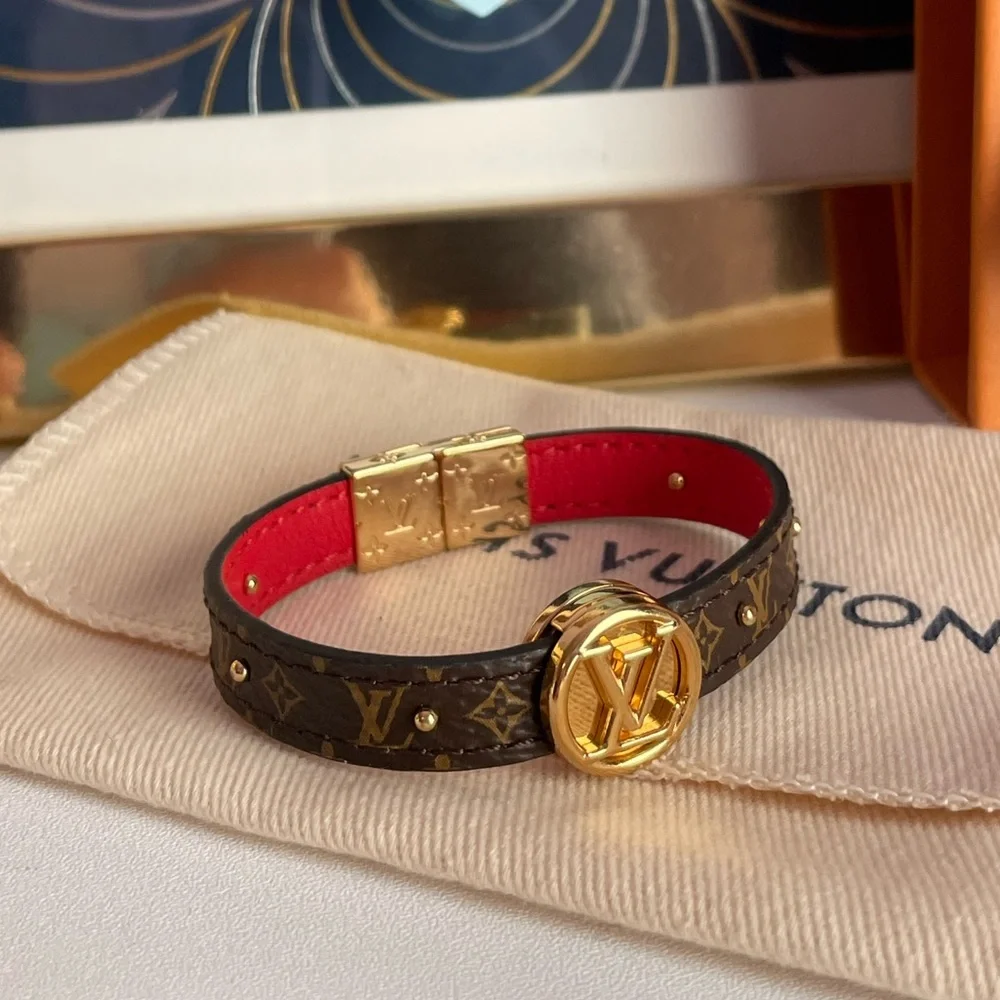 Authentic Louis Vuitton LV Circle Reversible Monogram Leather Bracelet with Gold